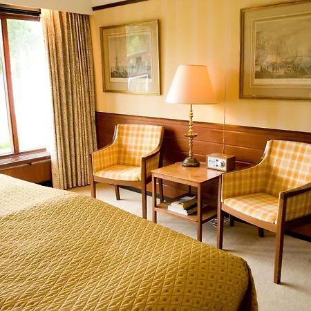 Hesselet 4*