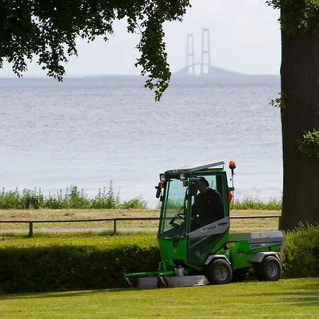 Szálloda Hesselet Nyborg