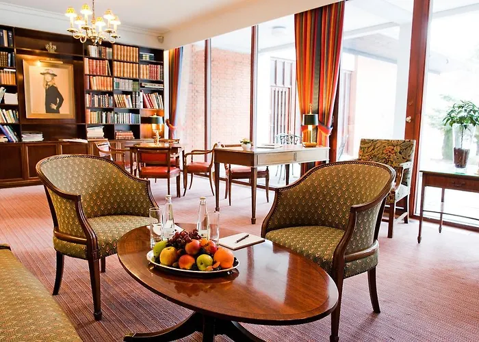 海瑟利特酒店 4*