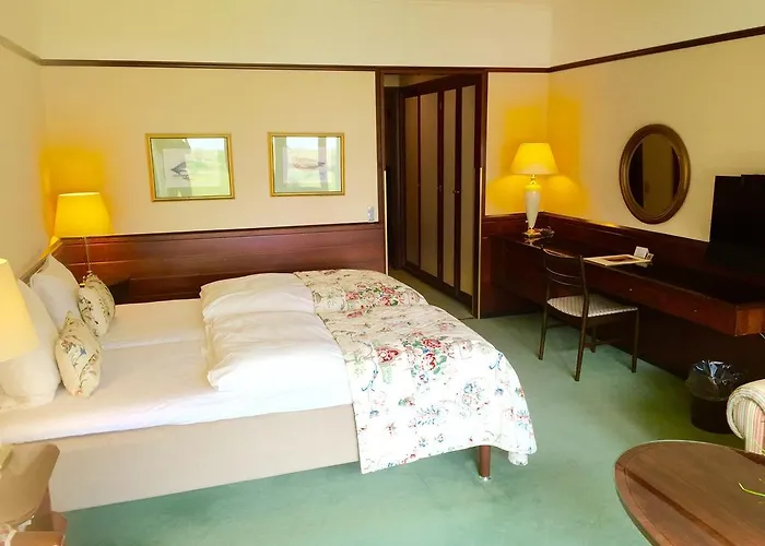 酒店 海瑟利特酒店 4*