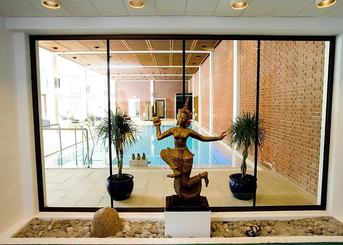 海瑟利特酒店 尼堡